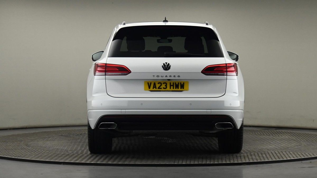 Volkswagen Touareg Image 25