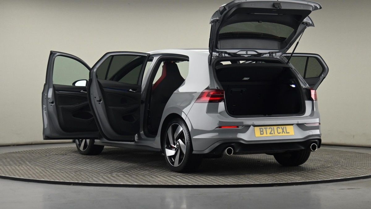 Volkswagen Golf Image 28