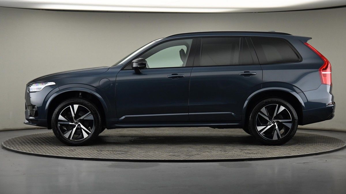 Volvo XC90 Image 22