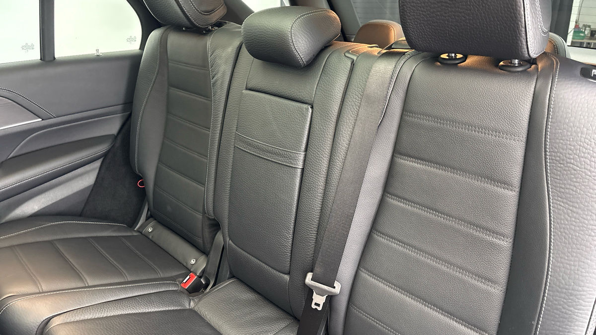 Mercedes-Benz GLE Image 8