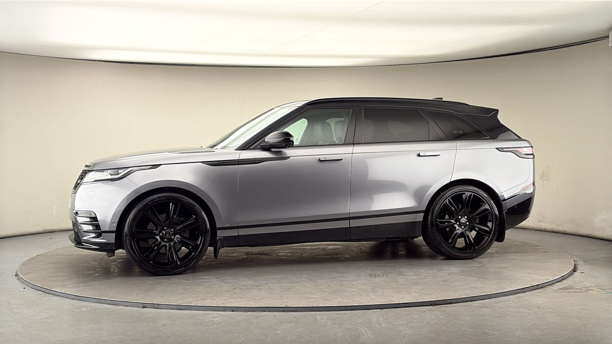 More views of Land Rover Range Rover Velar