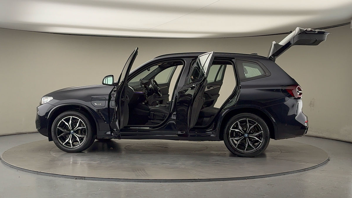 More views of BMW X3