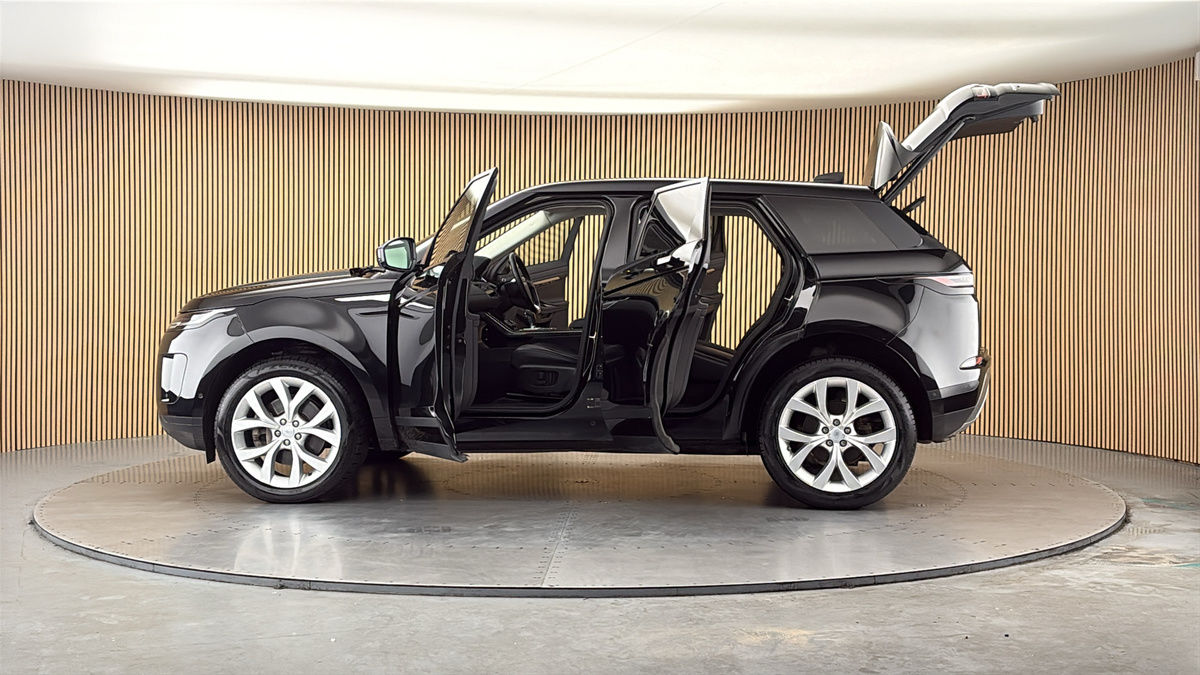 More views of Land Rover Range Rover Evoque