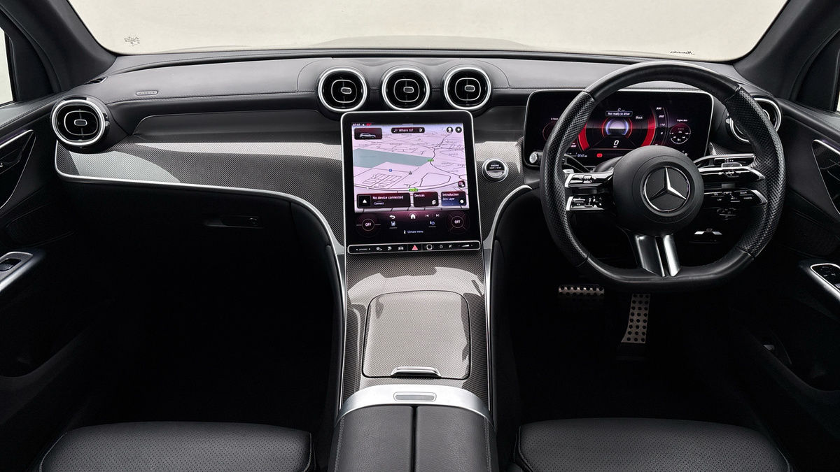 Mercedes-Benz GLC Image 12