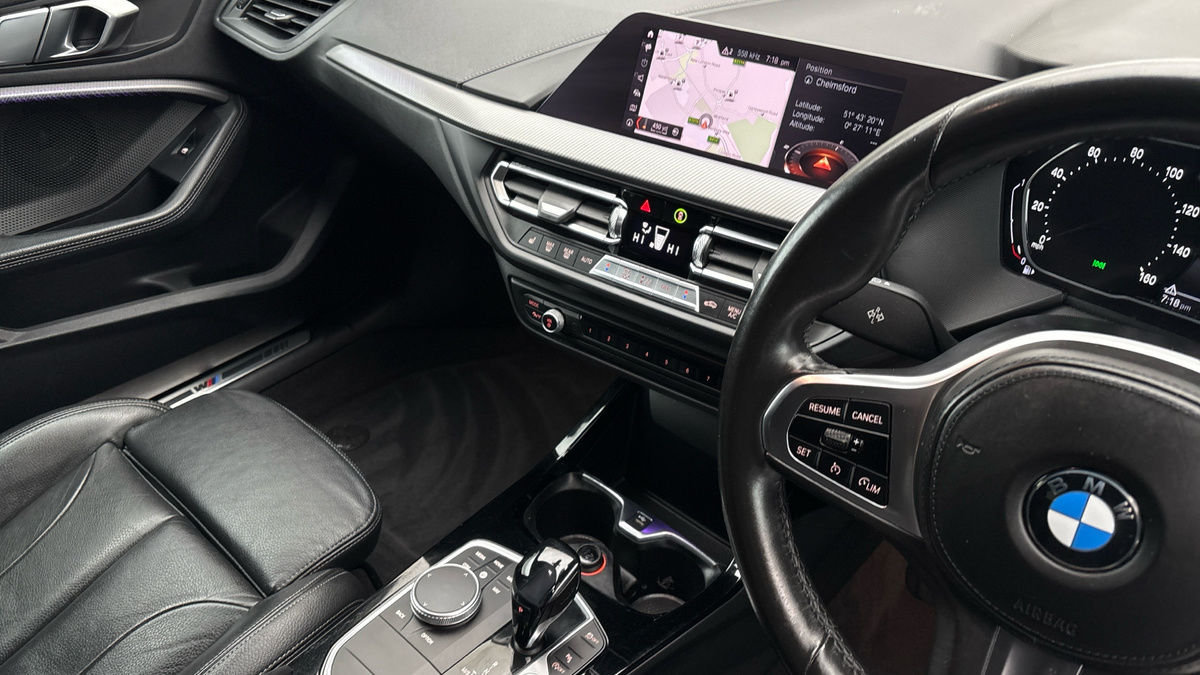 BMW 1 Series Image 18