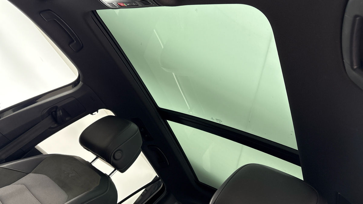 Volkswagen Tiguan Allspace Image 6
