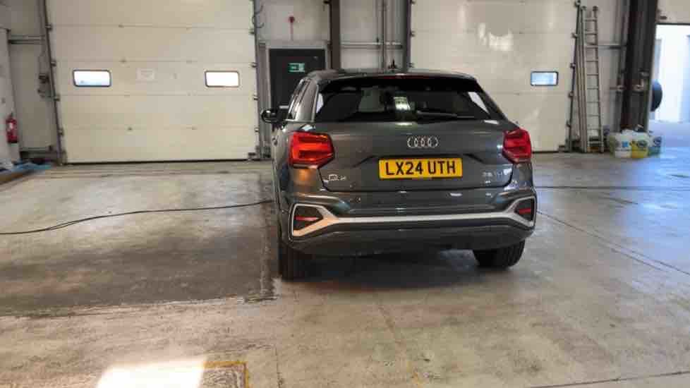 More views of Audi Q2