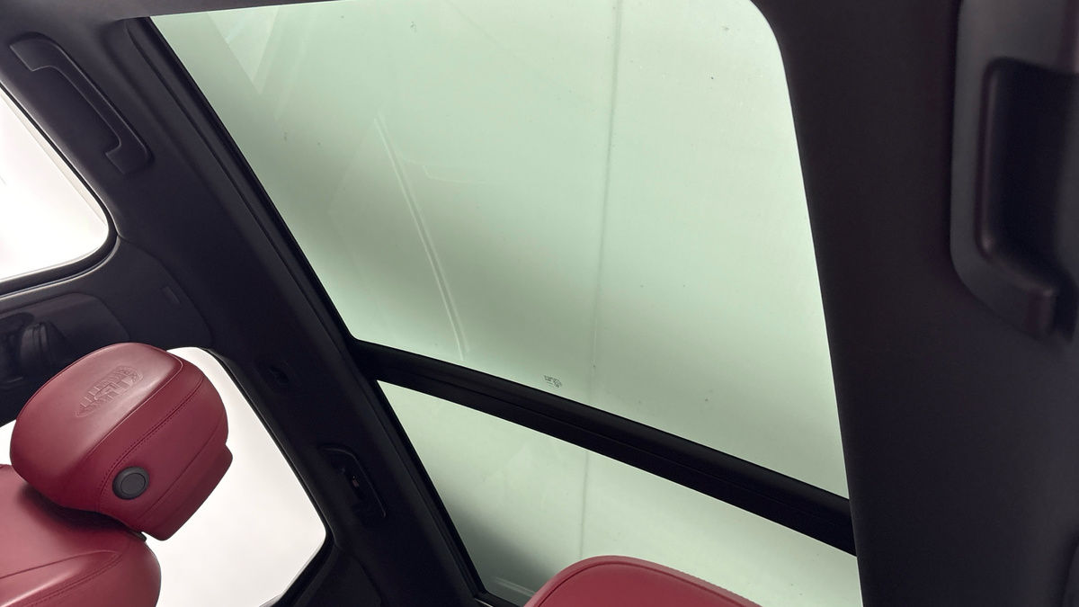 Porsche Cayenne Image 6