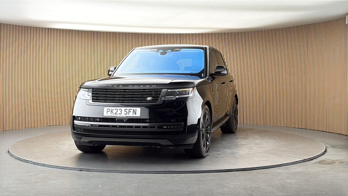 More views of Land Rover Range Rover
