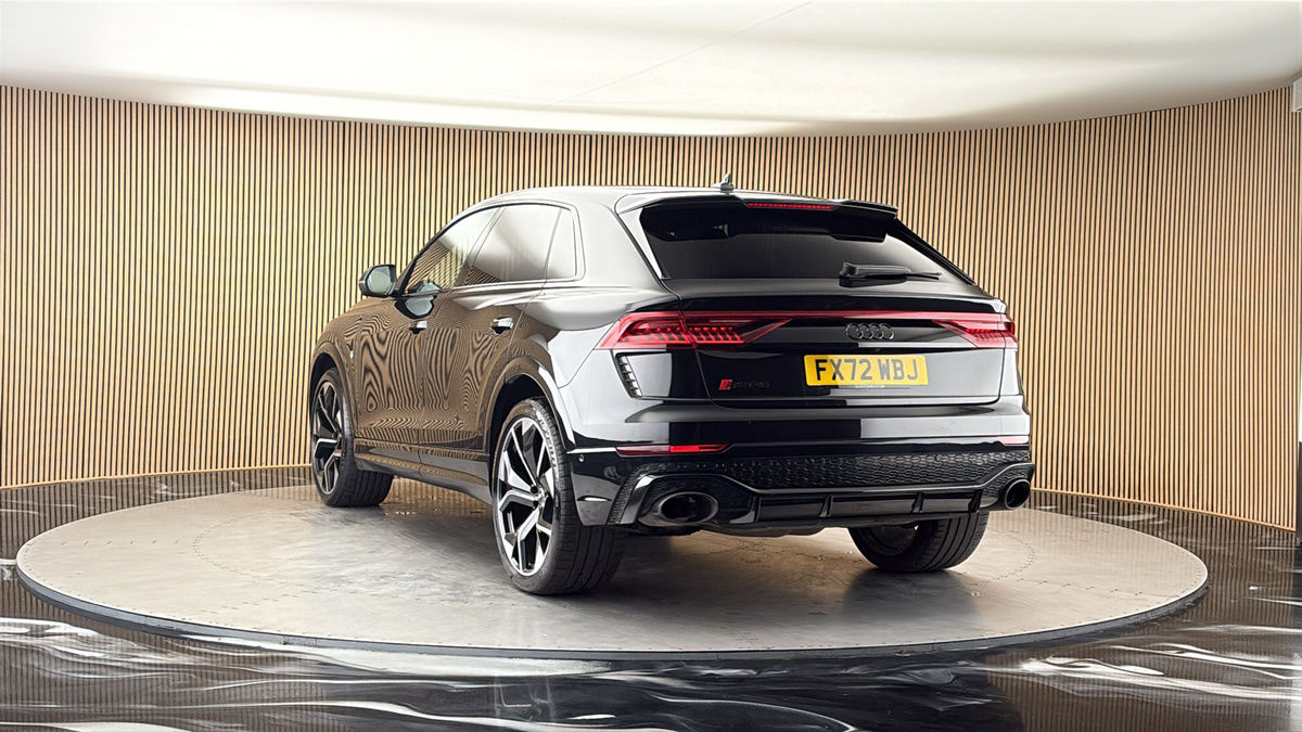 More views of Audi RSQ8