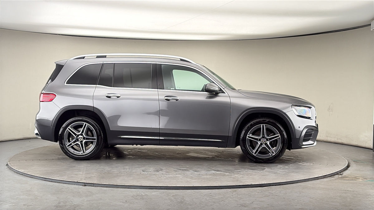 More views of Mercedes-Benz GLB