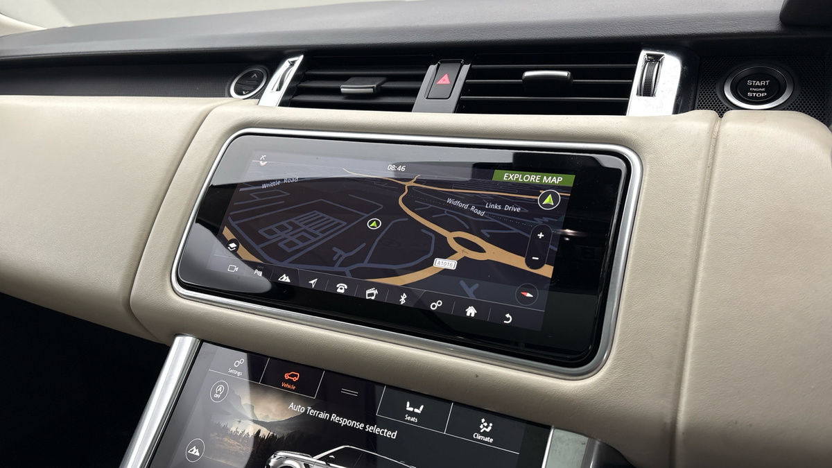 Land Rover Range Rover Sport Image 17