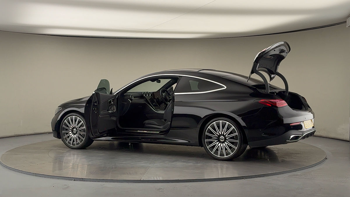 More views of Mercedes-Benz CLE