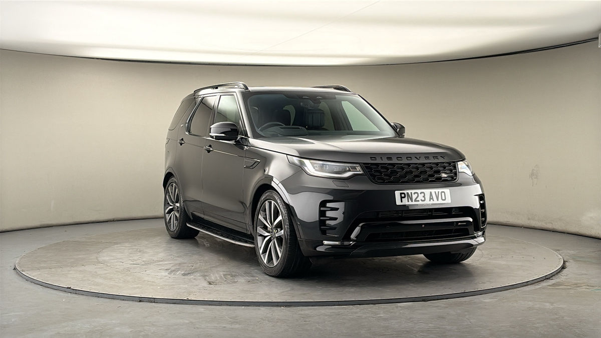 More views of Land Rover Discovery