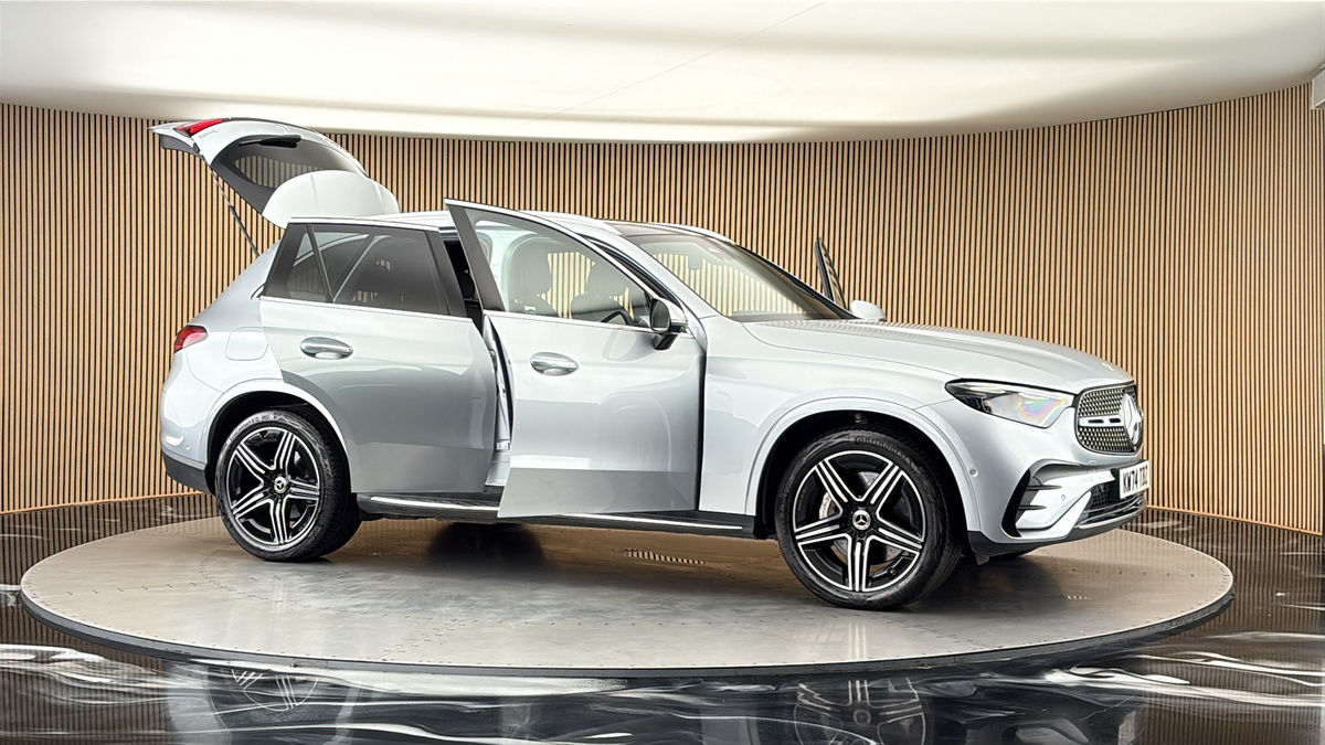 More views of Mercedes-Benz GLC