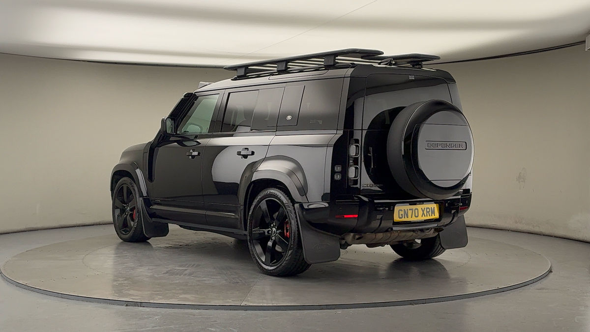 Land Rover Defender 110 Image 2