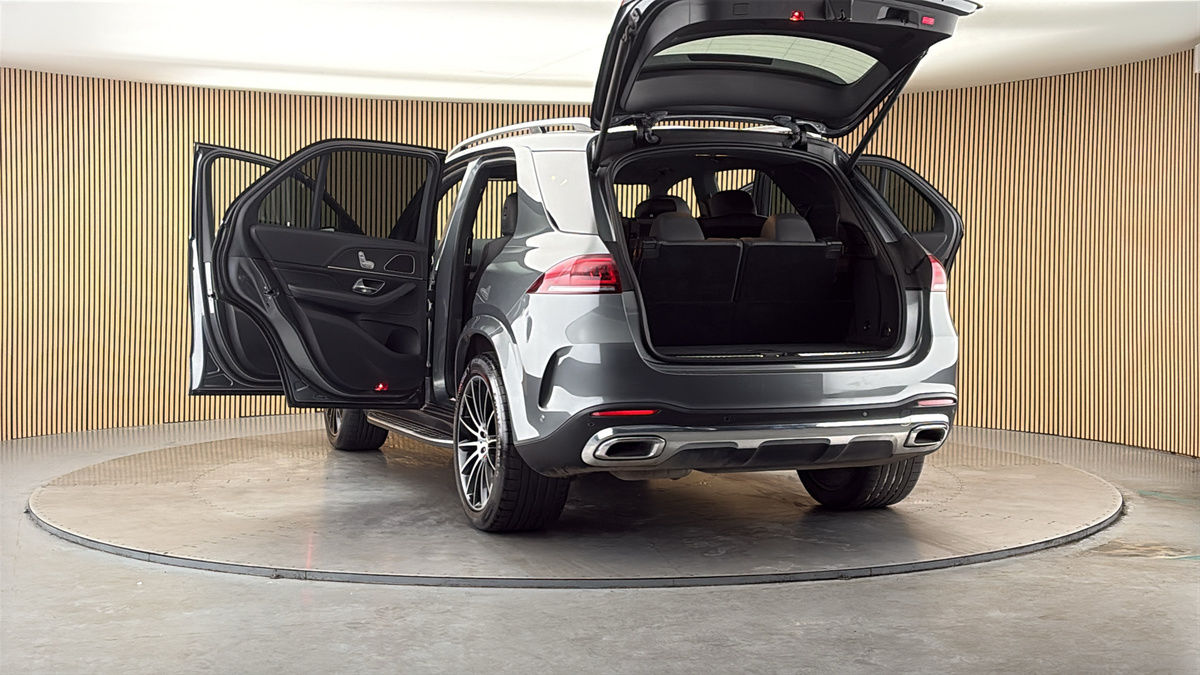 More views of Mercedes-Benz GLE