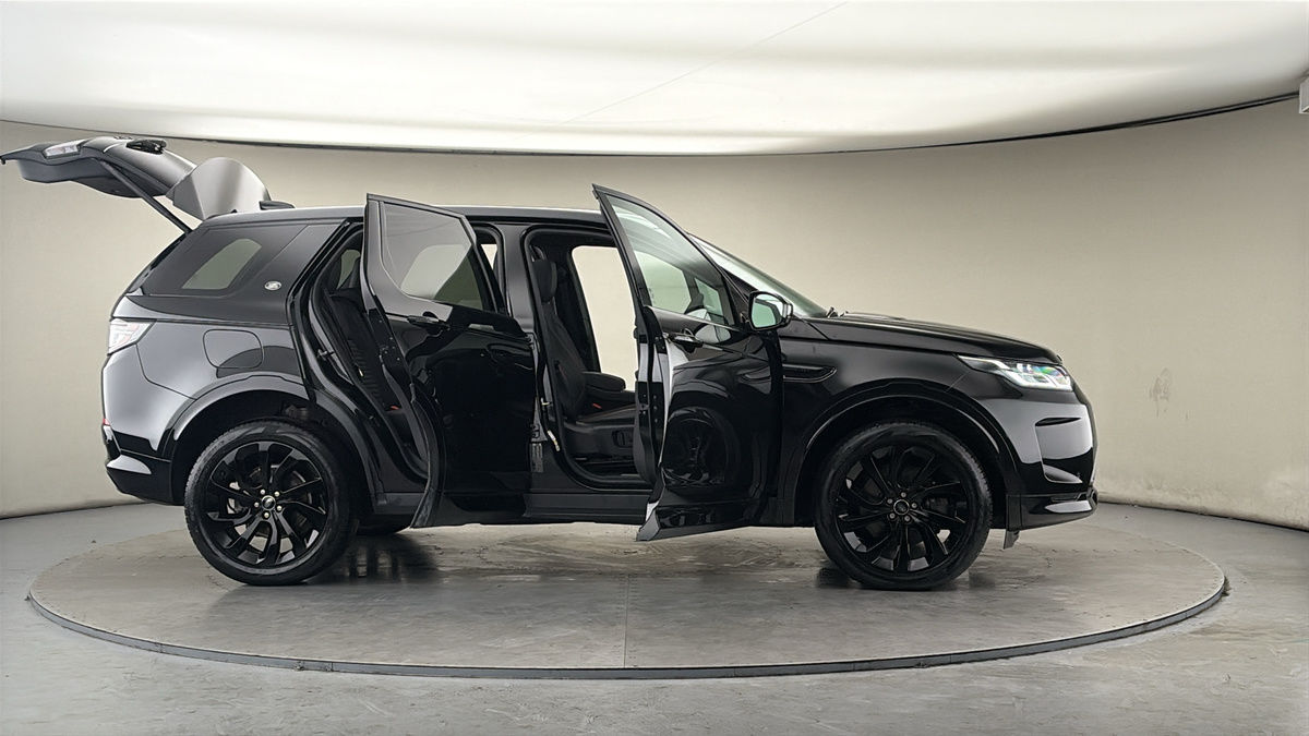 More views of Land Rover Discovery Sport