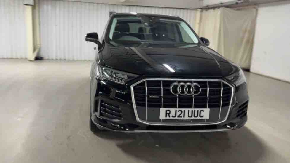 More views of Audi Q7