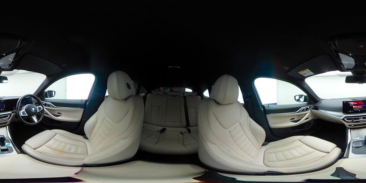 More views of BMW i4