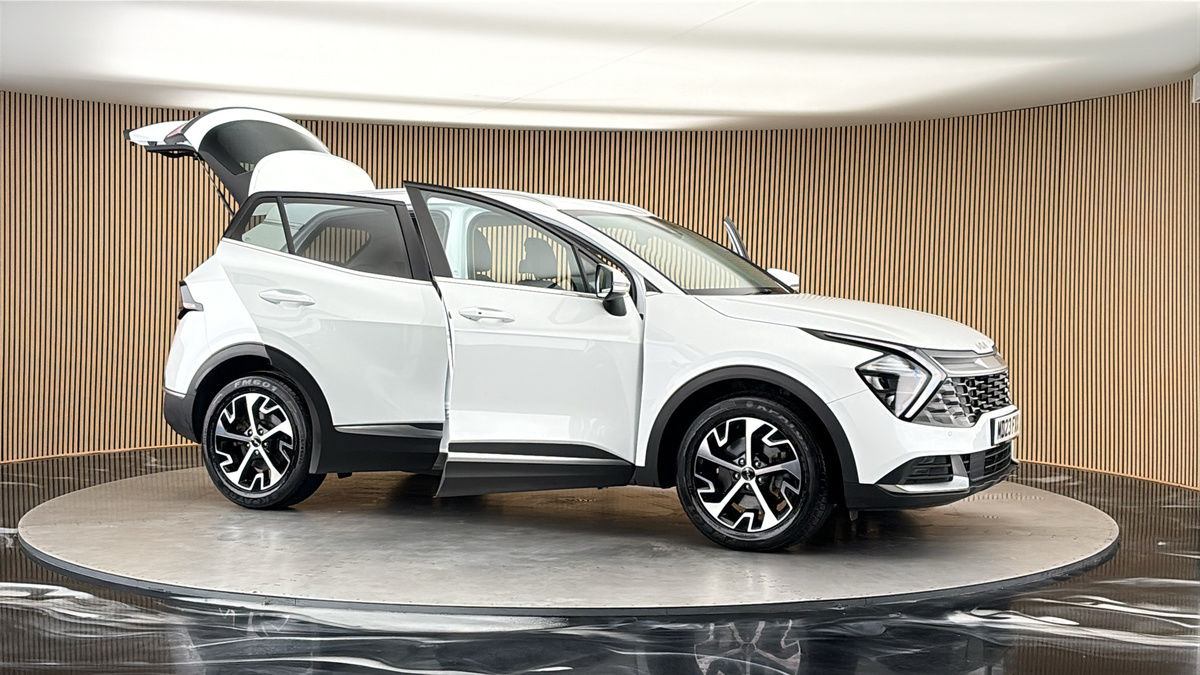 More views of Kia Sportage