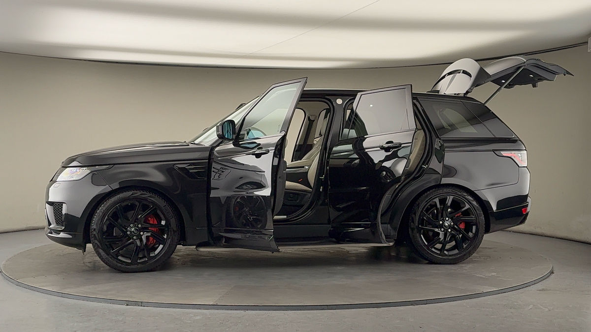 More views of Land Rover Range Rover Sport