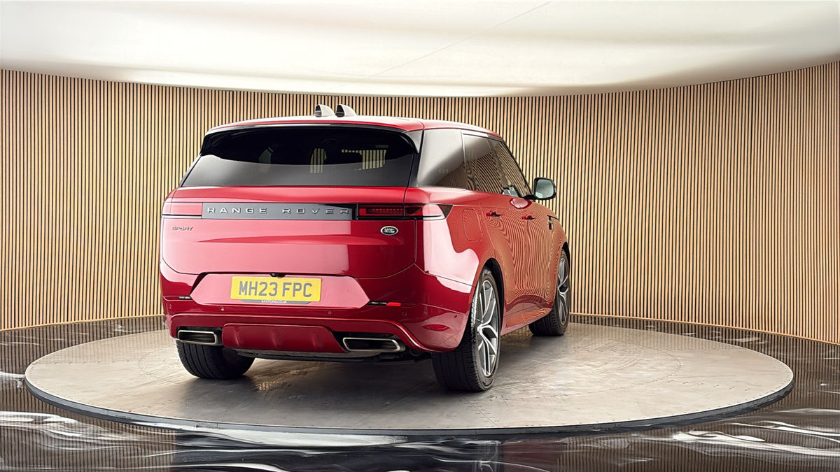 More views of Land Rover Range Rover Sport