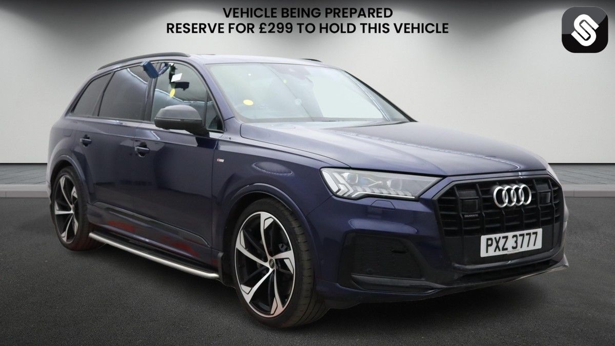 Audi Q7 Sticky Header Image