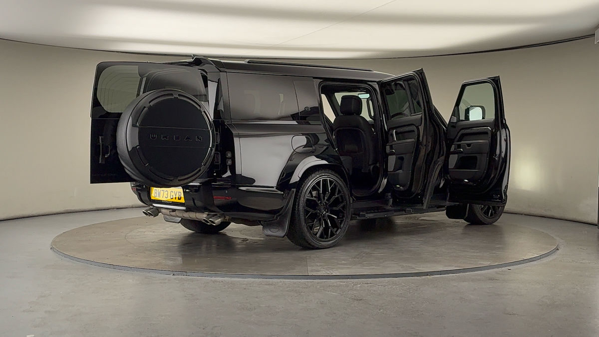 More views of Land Rover Defender 130