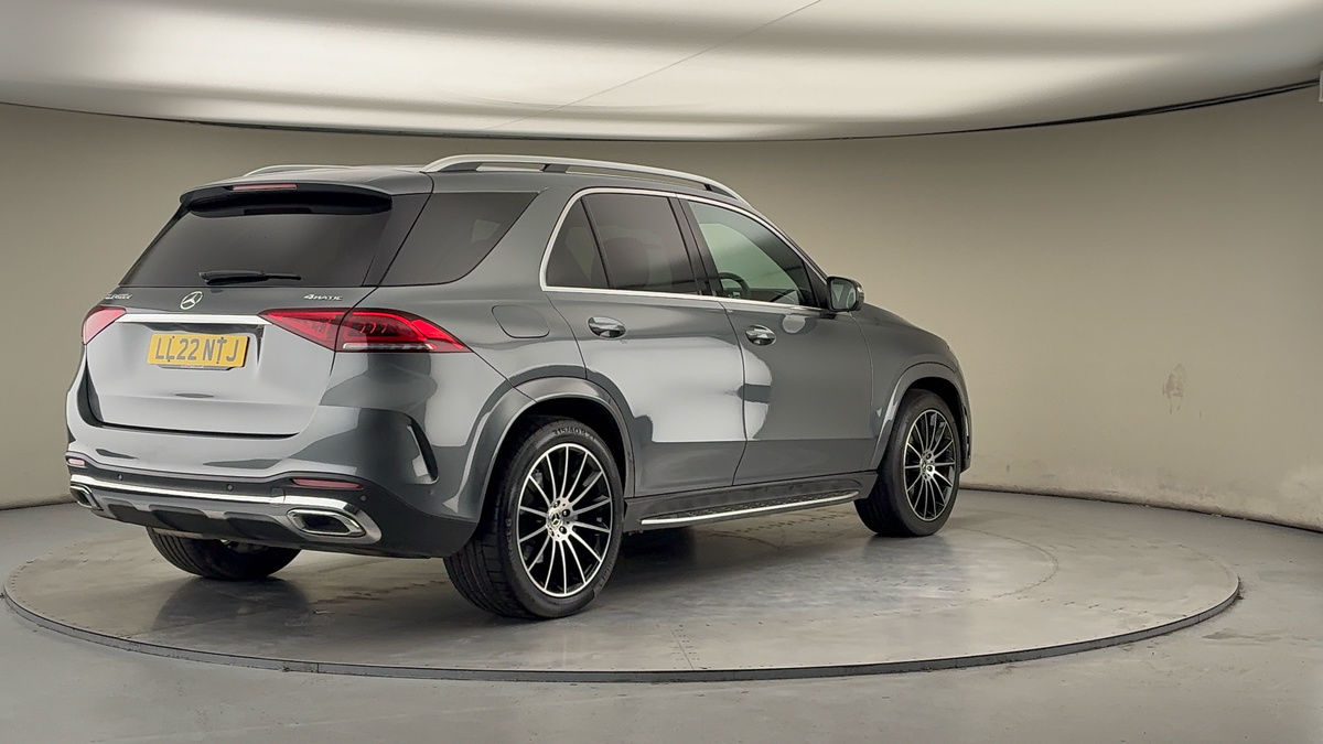 More views of Mercedes-Benz GLE