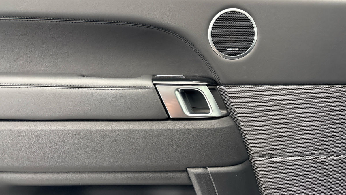 Land Rover Range Rover Sport Image 19