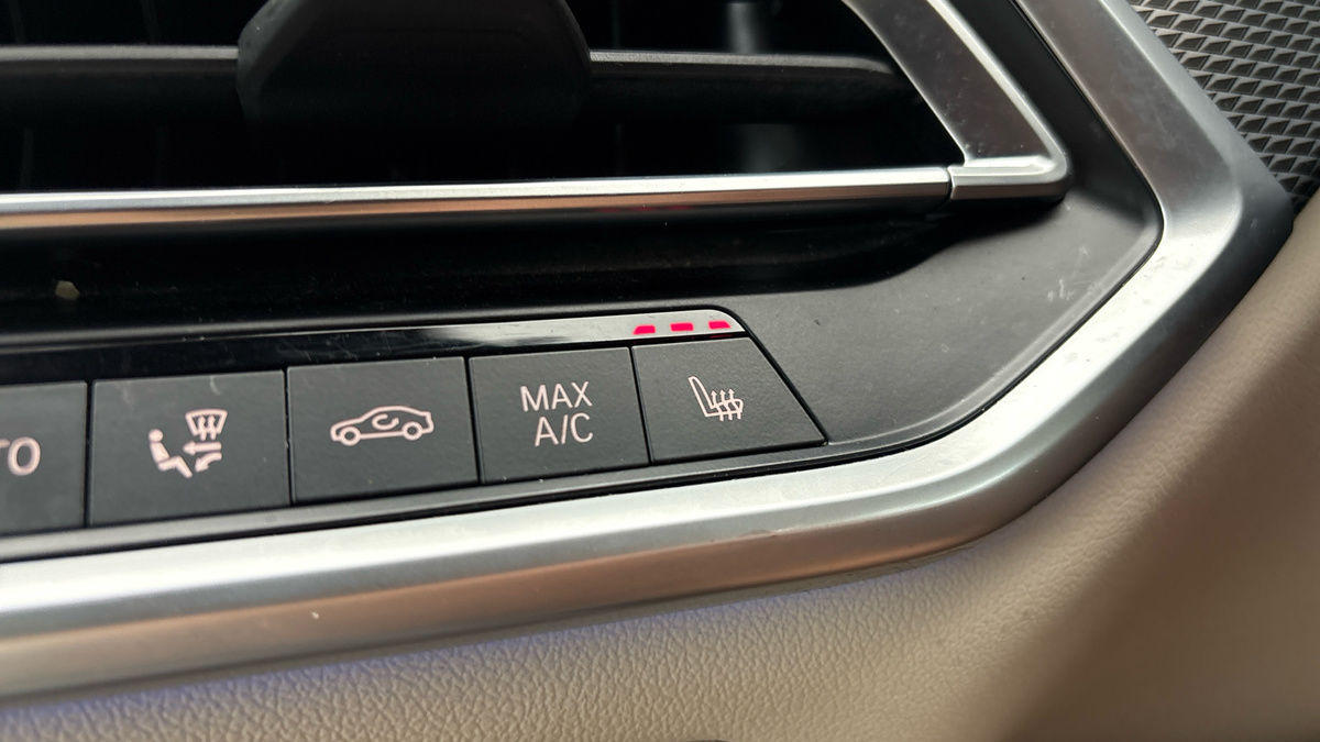 BMW X5 Image 32
