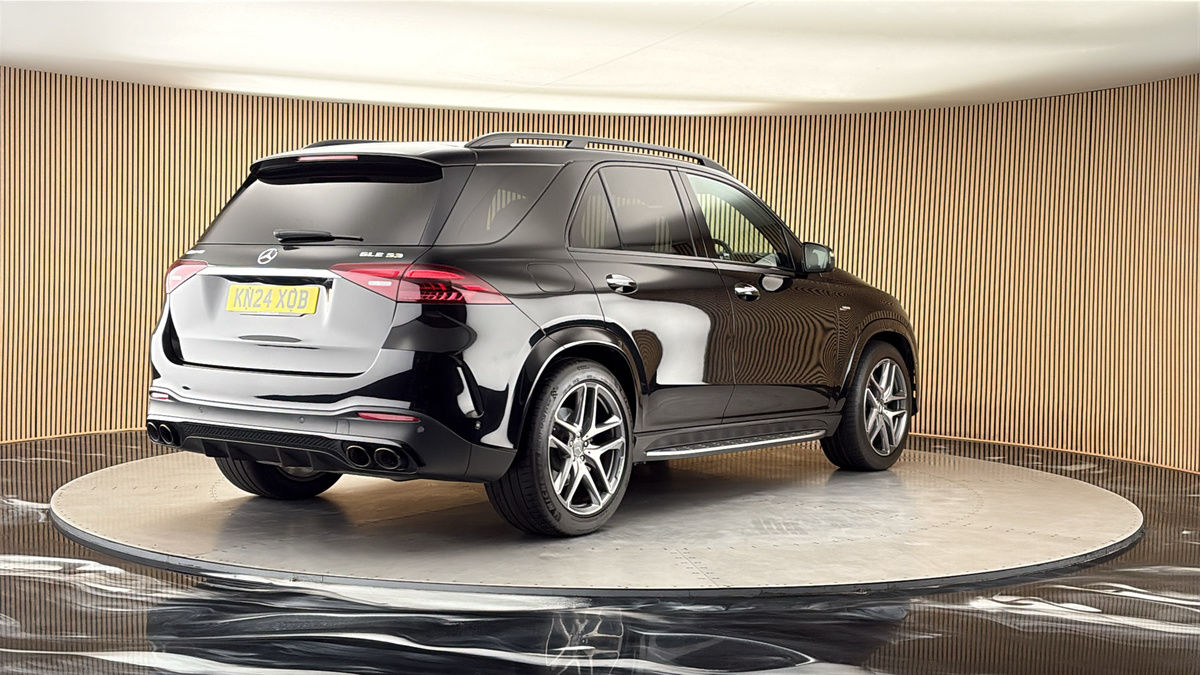 More views of Mercedes-Benz GLE