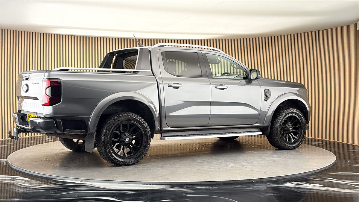 More views of Ford Ranger