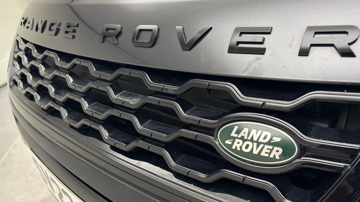 Land Rover Range Rover Evoque Image 24
