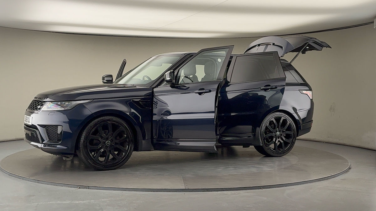 More views of Land Rover Range Rover Sport