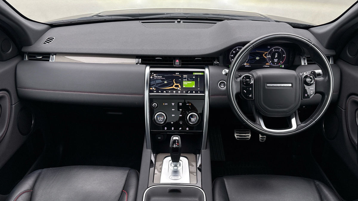Land Rover Discovery Sport Image 12
