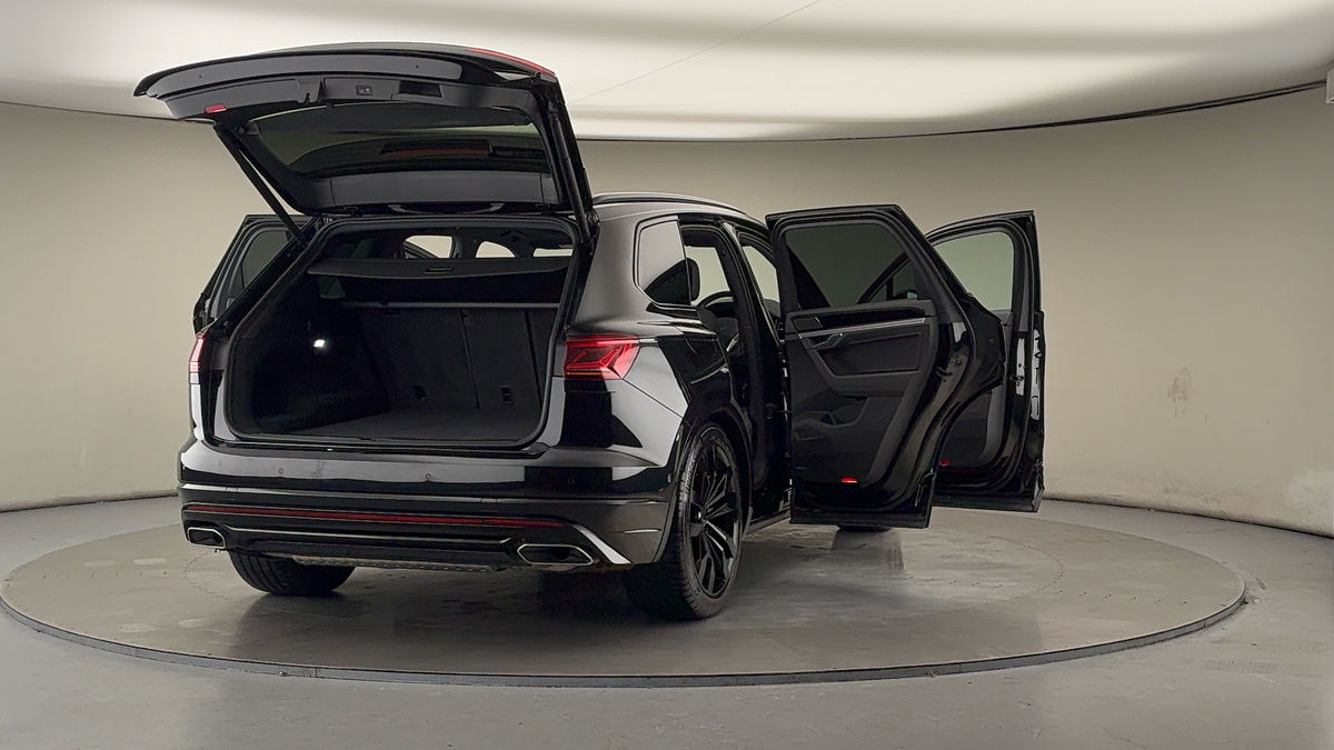 More views of Volkswagen Touareg