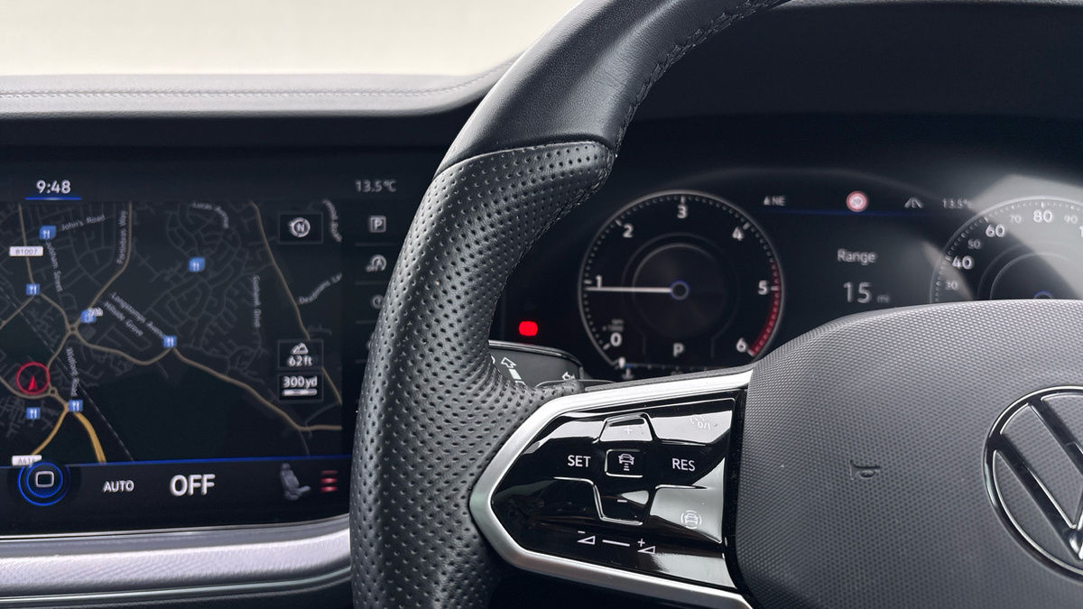 Volkswagen Touareg Image 13