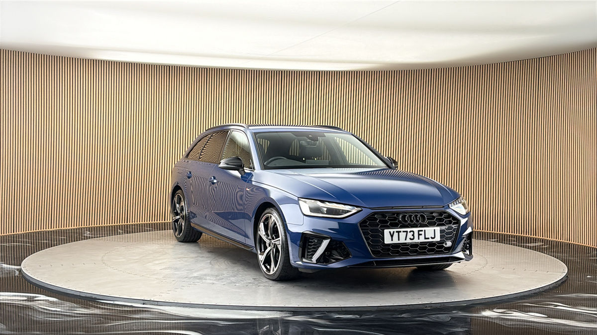 More views of Audi A4 Avant