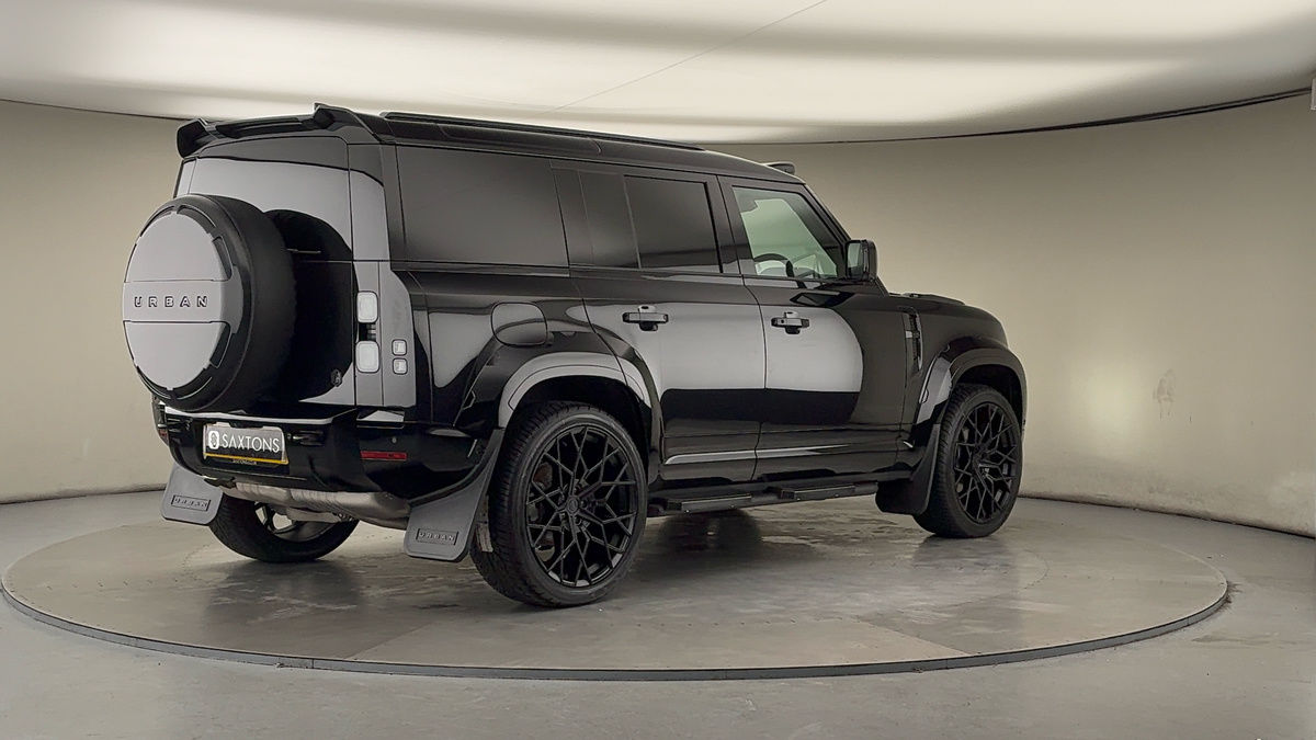 Land Rover Defender 110 Urban Image 21