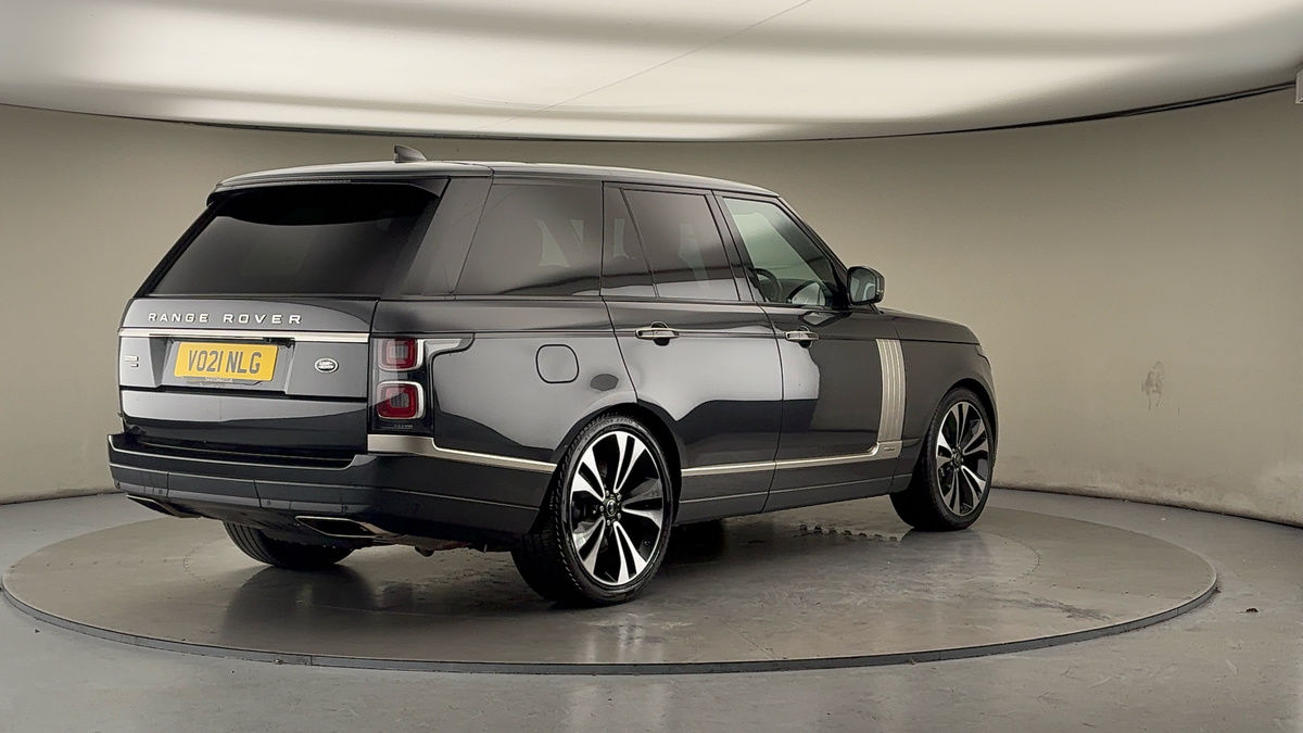 More views of Land Rover Range Rover