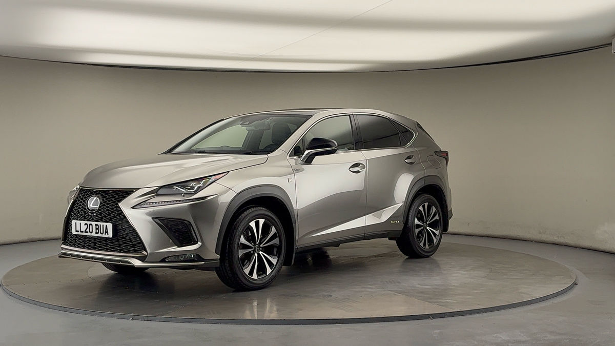 Lexus NX Image 20