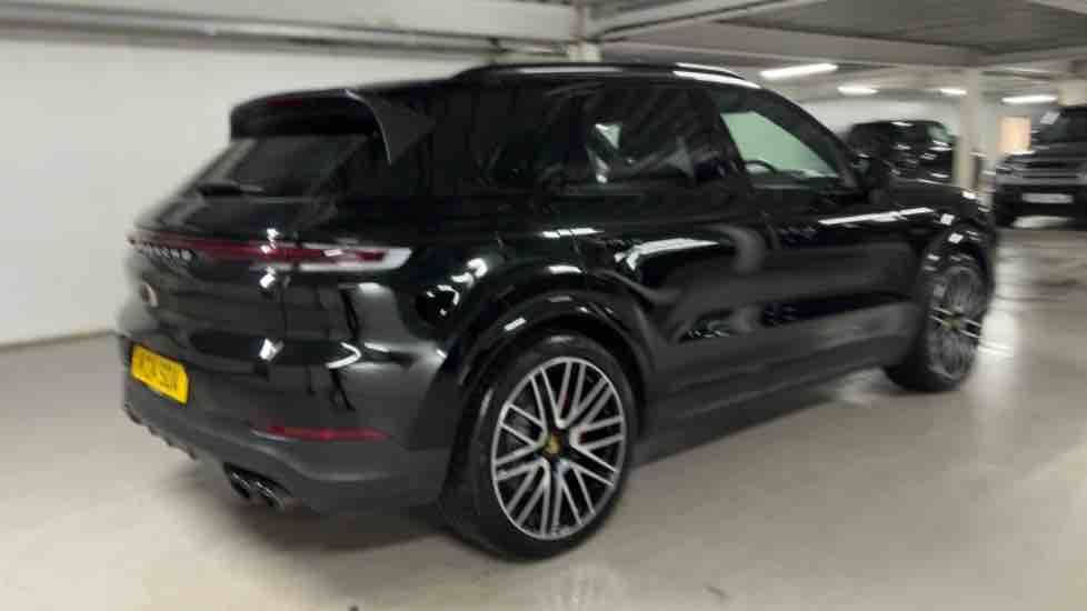 More views of Porsche Cayenne