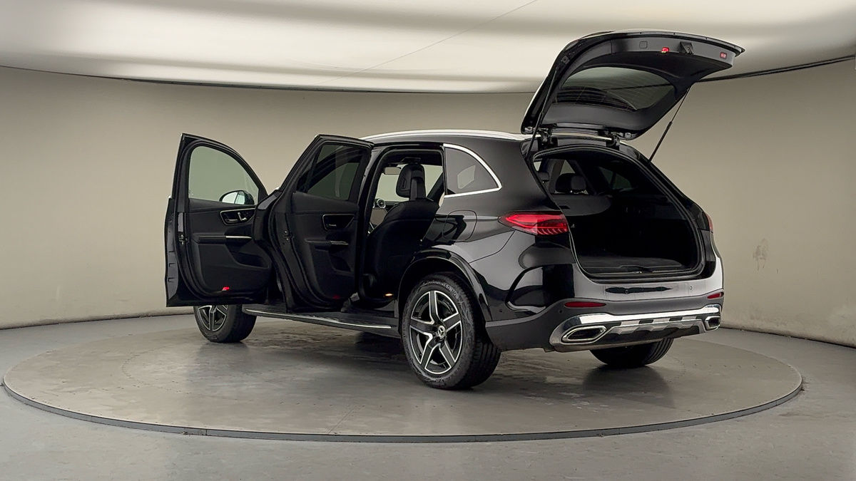 More views of Mercedes-Benz GLC