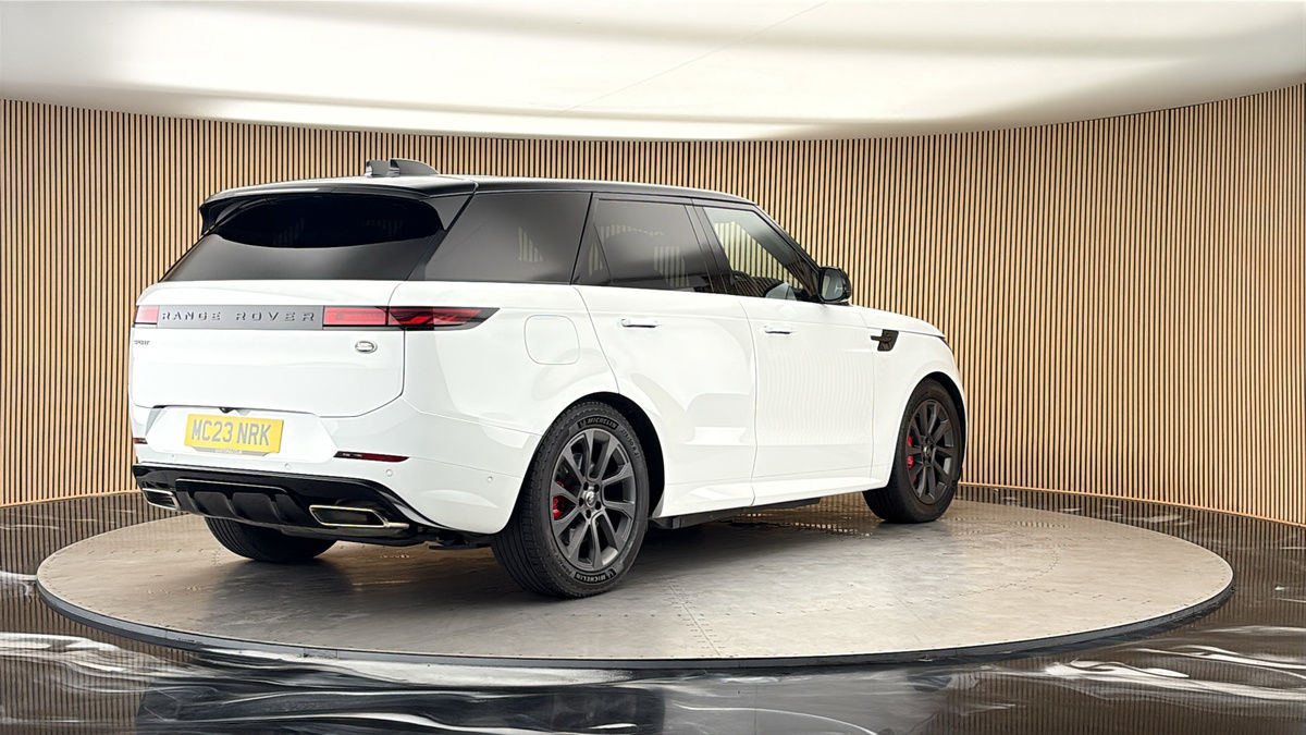 More views of Land Rover Range Rover Sport