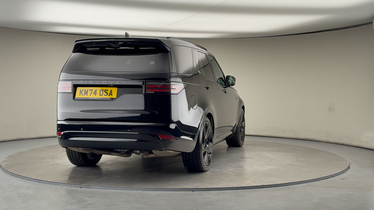 More views of Land Rover Discovery