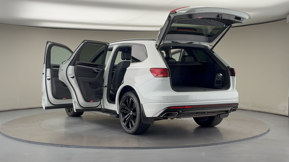 Volkswagen Touareg Image 23