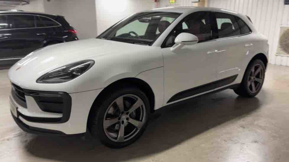 More views of Porsche Macan