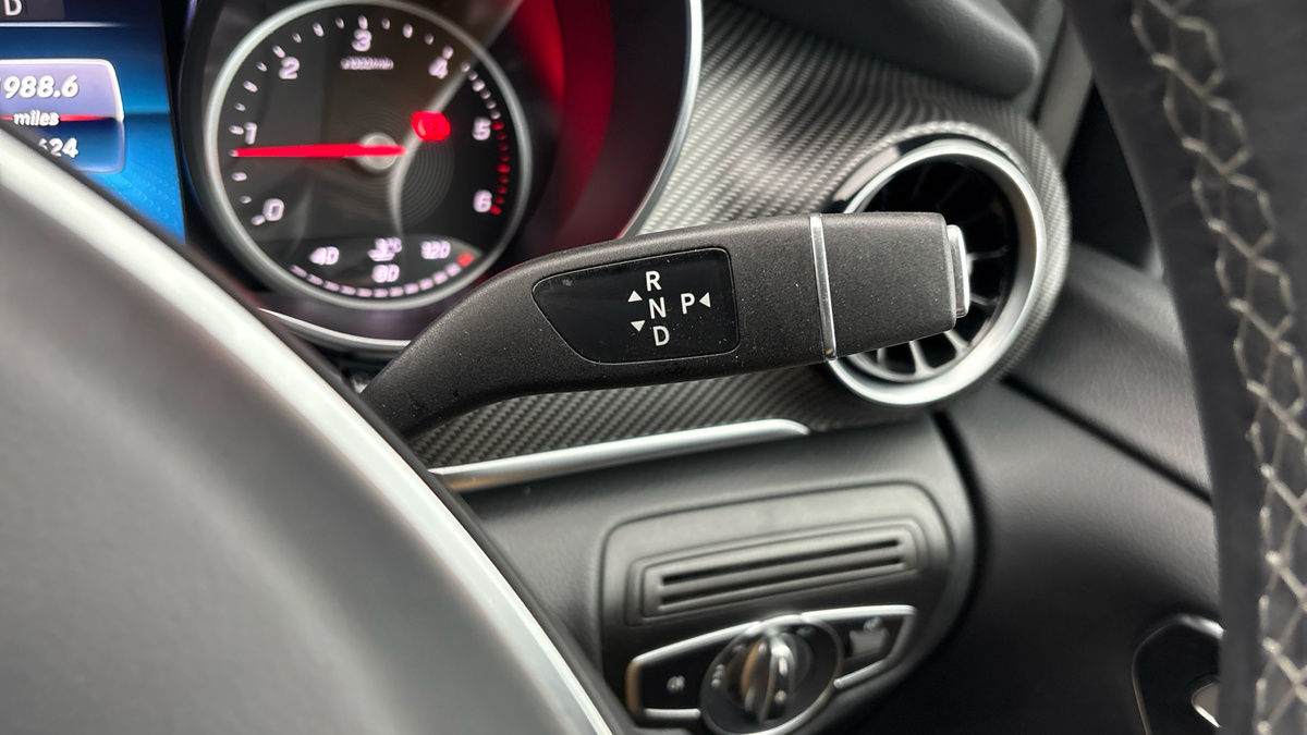 Mercedes-Benz V Class Image 6